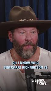 @bertkreischer's going for the gold in finishing. 🏅 #2B1C Ep. 247  #2Bears1Cave #shacarririchardson #olympics #track #sprinter #bertkreischer  #tomsegura