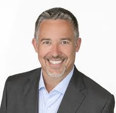 Derek Deaton's Instagram, Twitter & Facebook