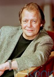 Ben Stiller leads tributes to Starsky & Hutch star David Soul after his  death