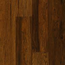 Enjoy natural features, including mineral streaks, knots and small holes and minor milling imperfections. Plano Marsh Oak 3 4 In Thick X 2 1 4 In Wide X Random Length Solid Hardwood Flooring 320 Sq Ft Pallet C134p 303623032