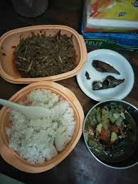 Dalam buku koleksi 120 resep masakan ayam (2016) karya yasa boga terbitan pt. Menu Makan Malam Steemit