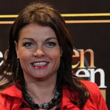 Entdecke rezepte, einrichtungsideen, stilinterpretationen und andere ideen zum ausprobieren. Seksuele Voorlichting In De Jaren 1970 Wat Was Er Te Zien Op Tv Radio 1