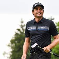 Keegan bradley poses with the two trophies following the bmw championship golf tournament at the aronimink. Keegan Bradley On His Comeback Family And His Patriots Fandom Sports Illustrated