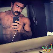ولد الممثل أحمد العوضي بمدينة العاصمة المصرية القاهرة عام 1985م، طوله 180 سم، وزنه ثمانين يقوم كل يومً بفعل تدريبات قاسية بشكل كبير ، بدأ أداء التدريبات الرياضية وهو صغير في سن 14 سنة، وهو مازال في الفترة الثانوية. Ø§Ø­Ù…Ø¯ Ø§Ù„Ø¹ÙˆØ¶ÙŠ ØµÙˆØ± ÙˆÙ…Ø¹Ù„ÙˆÙ…Ø§Øª ÙˆØªÙ‚Ø±ÙŠØ± ÙƒØ§Ù…Ù„ Ù†ÙˆØ¯Ø§