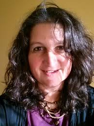 Nancy Hallock's Instagram, Twitter & Facebook