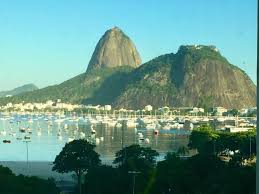 It is a mostly upper middle class and small commerce community, and is loca. Studio Botafogo Beach Apartment Rio De Janeiro