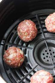 Juicy Healthy Ground Beef Air Fryer Meatballs Use Them As An Appetizer Try Them As A Main Dis Air Fryer Recipes Healthy Ground Beef Air Fryer Recipes Healthy