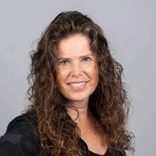 It's my anniversary!!!🥂🎊🎉 Fifteen years ago today, I was laid off from  my corporate job. The meeting planning departments at my downtown oil and  gas firm merged, and meetings were being cut.