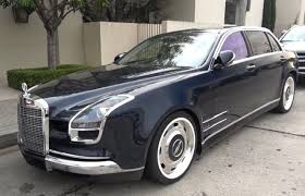 Royale Mercedes Benz S600 This Odd Customized Mercedes Benz Is The S600 Royal Super Luxury Cars Mercedes Car Benz