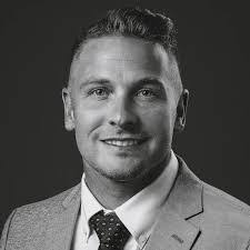 Brett Ferrell's Instagram, Twitter & Facebook