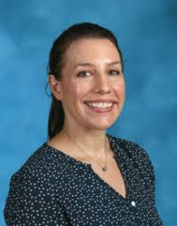 Elizabeth Velazco's Instagram, Twitter & Facebook