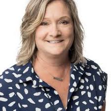 Cindy Durden's Instagram, Twitter & Facebook