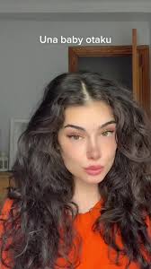 Comparación entre aceite de coco de Jay Alvarez y otro producto