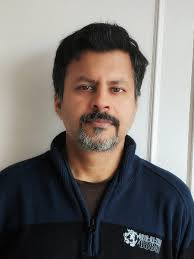 Big Tech Stocks: 'Scary' Chart Signal Shows Heightened Risk of Selloff