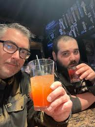 Bar Diving (@mikeandtandi) • Facebook