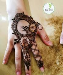 Top 60 Latest Simple And Easy Mehndi Designs 2020 In 2020 Henna Designs Hand Back Hand Mehndi Designs Floral Henna Designs