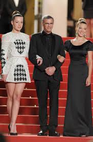 Adele had at least 1 relationship in the past. The New Style Bffs To Watch Cannes Palme D Or Winning Duo Lea Seydoux And Adele Exarchopoulos Glamour