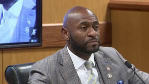 Nathan Wade's former divorce attorney testifies in Fani Willis hearing