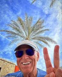 Trop rock fans, listen to Sunny White's interview