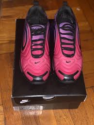 Nike Air Max 720 Pink With Black Lining With A Splash Of Purple Size 8 5 In Women Worn Twice In Great Condition St Nike Fashion Sneakers Nike Air Max Nike