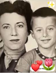 Stevie and his mama, big smiles.