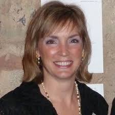 Sandy Henry's Instagram, Twitter & Facebook