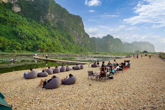 SỎI SUNSET - TOẠ ĐỘ SIÊU HOT TẠI TAM CHÚC Có một nơi mà chỉ cần dành một buổi chiều, bạn sẽ muốn nán lại đến khi những tia nắng cuối cùng