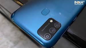 Samsung introduced the galaxy f41 in october as the first member of its new galaxy f series, and it is now working on the galaxy f62, which was spotted the f62 that passed through geekbench was running android 11, so chances are it will be one of the first smartphones to boot android 11 with one. Samsung Galaxy F62 With Exynos 9825 Might Launch Soon What To Expect Technology News India Tv