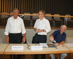 Select from premium wolfgang rudolph of the highest quality. Wolfgang Bosbach In Neupotz Nicht Jedes Problem Ist Gleich Eine Katastrophe Pfalz Express