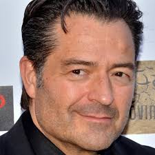 Hollywood Tale (2011)