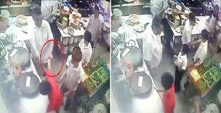 Sejumlah pekerja migran indonesia menjalani rapid test saat tiba dari malaysia di terminal 2 bandara juanda, sidoarjo, jawa timur, april lalu. Pemilik Restoran Di Sungai Long Buli Pekerja Dengan Meminta Pekerja Lain Belasah Mangsa Lobak Merah