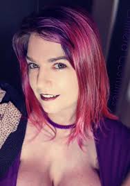 Heidi Lange - Free pics, galleries & more at Babepedia