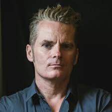 sarah strang (@sarahstrang)