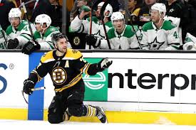 Tyler seguin #19 of the boston bruins plays against the chicago. Boston Bruins Return To Tyler Seguin Defending Big D