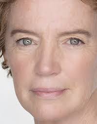 Kristin Griffith's Instagram, Twitter & Facebook