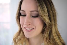 Zu zahlreichen gelegenheiten richten sich die augen aller anwesenden auf die braut. 6 Tipps Fur Dein Make Up Als Hochzeitsgast Just Make It Up By Julia