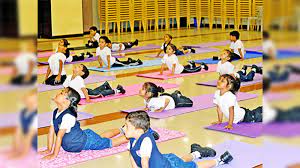 Bengaluru's new-age parents are enrolling their pre-teen kids for yoga  classes to avoid tech addictions - The Economic Times