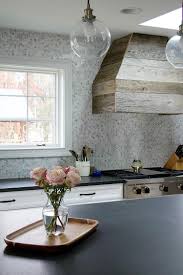 Organizing every room in your home can feel like a lofty goal, but with the right strategy, your entire home can be neat and tidy. Organization Ideas For The Home How To Organize Your Entire Home