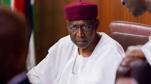 Body of abba kyari arrived defence guest house in abuja where it was received by top government shugaban ma'aikatan fadar gwamnatin najeriya malam abba kyari ya rasu a ranar juma'a a jihar. Abba Kyari Nigerian President S Right Hand Man Dies The New York Times