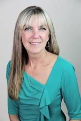 Gail Crenshaw's Instagram, Twitter & Facebook