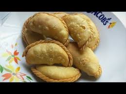 Roti nak expired jangan buang. Resepi Karipap Sukatan Cawan
