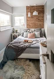Nice 47 Wonderful Small Apartment Bedroom Design Ideas And Decor Source Googod College Bedroom Design Small Apartment Bedrooms Tiny Bedroom