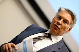 Kurt Stormyr (@KurtStormyr)