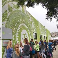 Открыть страницу «yogawerks» на facebook. Yogaworks Office Photos Glassdoor