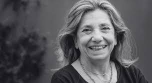 Berta Roig's Instagram, Twitter & Facebook