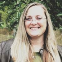 Katherine Grooms's Instagram, Twitter & Facebook