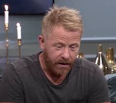 Hundcoachen fredrik steen lär ut enkla övningar som stärker ditt ledarskap och gör dig till en resurs för din hund. Tv4 Profilens Tunga Sorg Gripande Orden Om Tragiska Dodsfallet I Dag Tog Det Slut