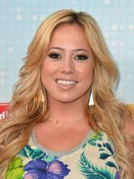 Vendemos extensiones de cabello humano, lace frontales, pelucas y accesorios en línea.latina hair fashions sigue activa calidad y belleza. Home Latina Blonde Latina Latina Celebrities Blonde Latinas