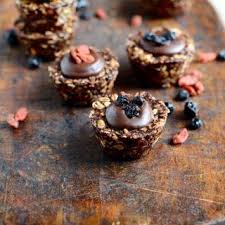 No Bake Oat And Chocolate Cookie Cups Bibbyskitchen Recipes Recipe Cookie Cups Recipe Baked Oats Cookie Cups