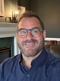 Wendy Sauer's Instagram, Twitter & Facebook